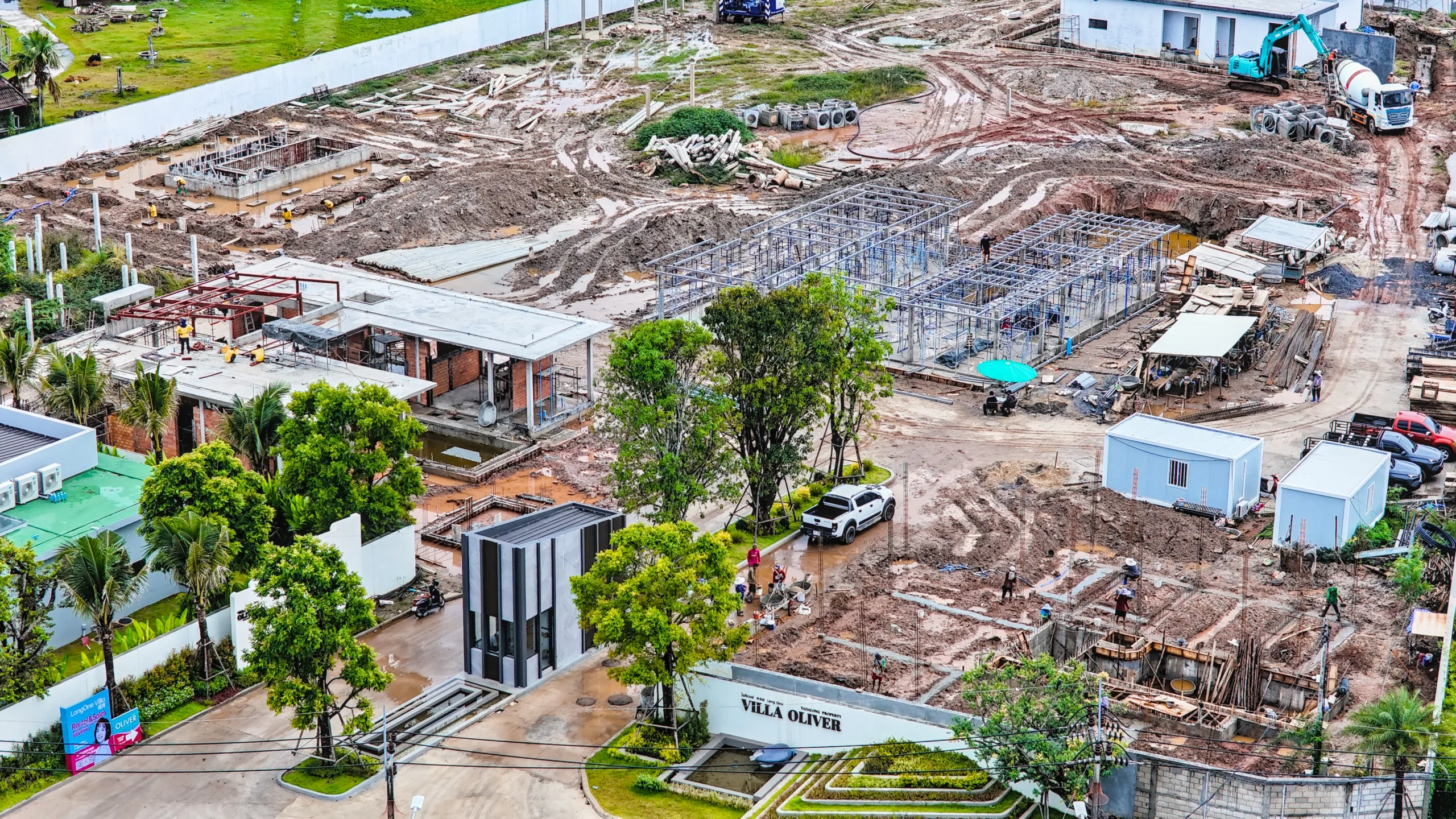 Villa Oliver construction progress, aerial view
