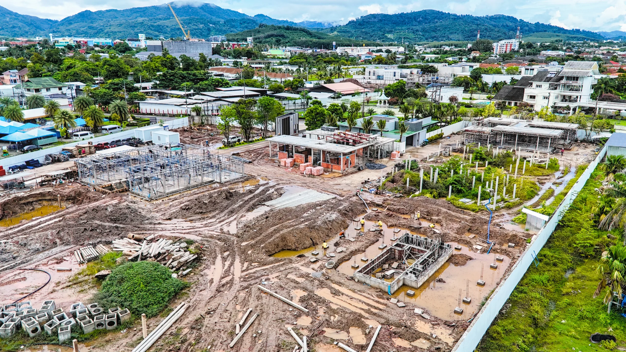 Villa Oliver construction progress, aerial view
